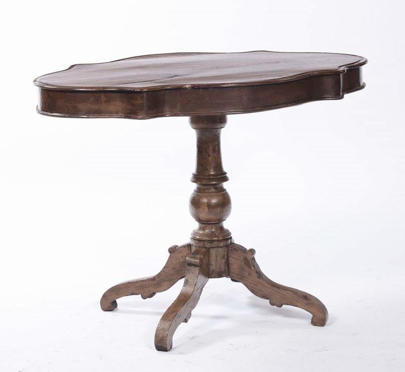 Tavolino a biscotto con piano centinato, XIX secolo  - Asta Arredi e Oggetti d'Arte da Importanti Collezioni Private - Cambi Casa d'Aste