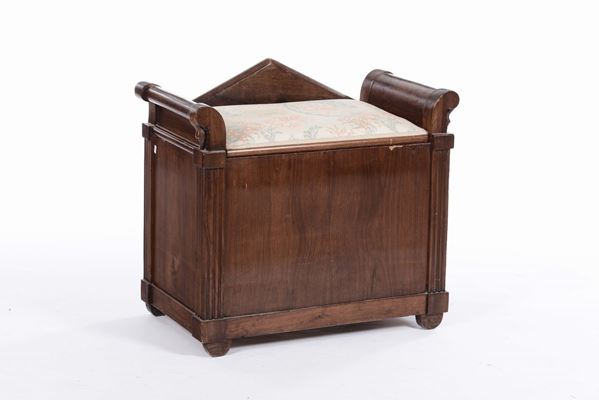 Portalegna con seduta imbottita, XIX secolo