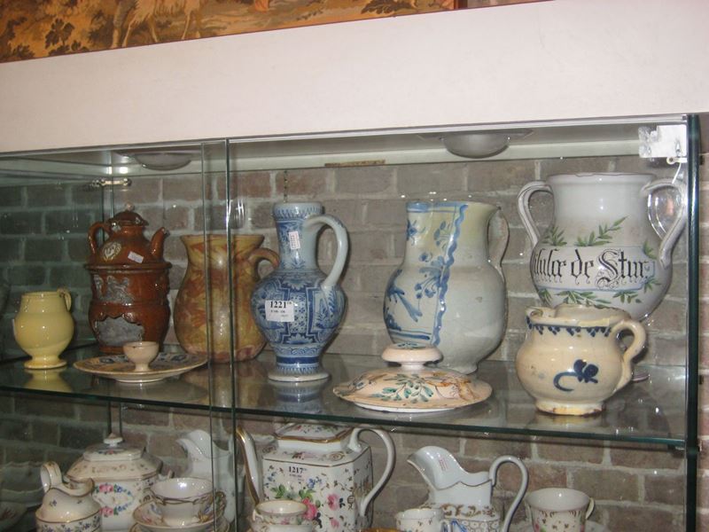 Lotto misto di ceramiche  - Asta Arredi e Oggetti d'Arte da Importanti Collezioni Private - Cambi Casa d'Aste