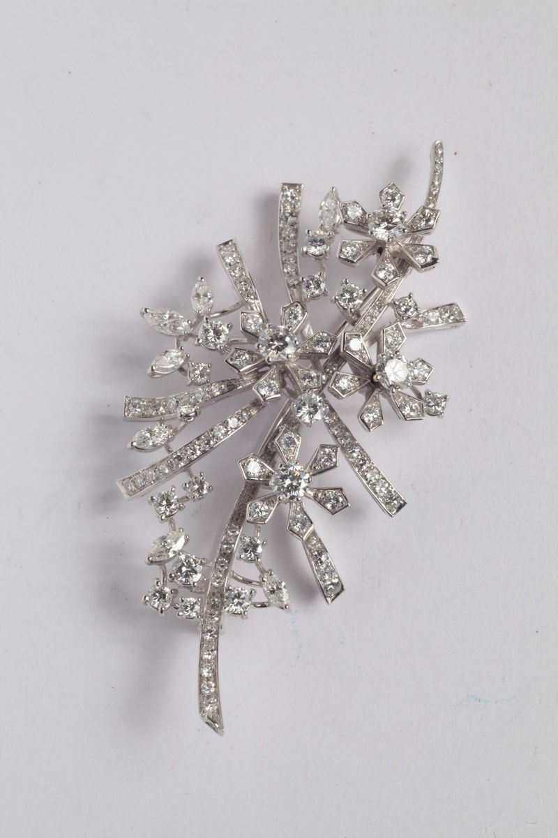 A diamond brooch  - Auction Silver, Watches, Antique and Contemporary Jewelry - Cambi Casa d'Aste