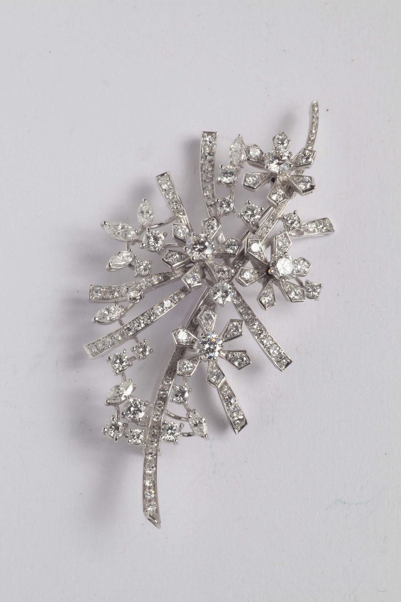 A diamond brooch  - Auction Silver, Watches, Antique and Contemporary Jewelry - Cambi Casa d'Aste