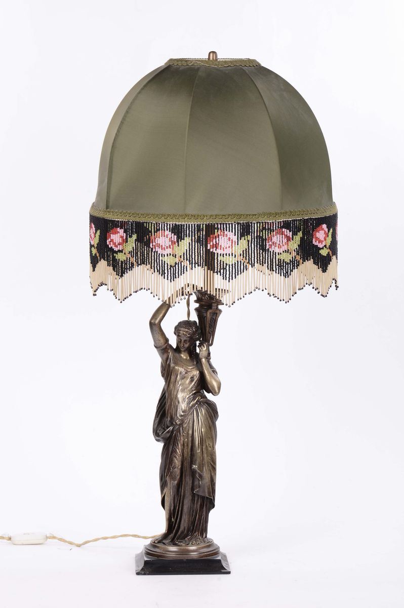 Lume liberty in metallo, XX secolo  - Auction Furnishings from the mansions of the Ercole Marelli heirs and other property - Cambi Casa d'Aste
