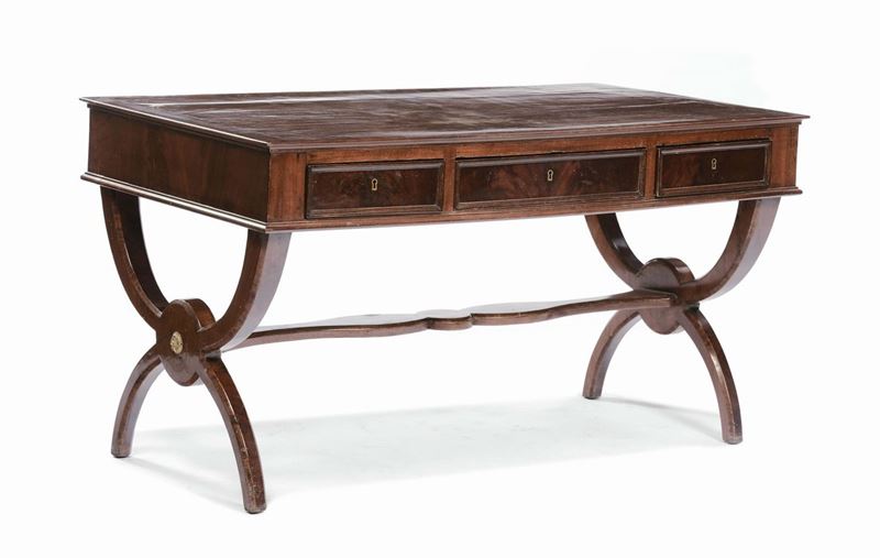 Scrittoio Impero lastronato in mogano  - Auction Furnishings and Works of Art from Important Private Collections - Cambi Casa d'Aste