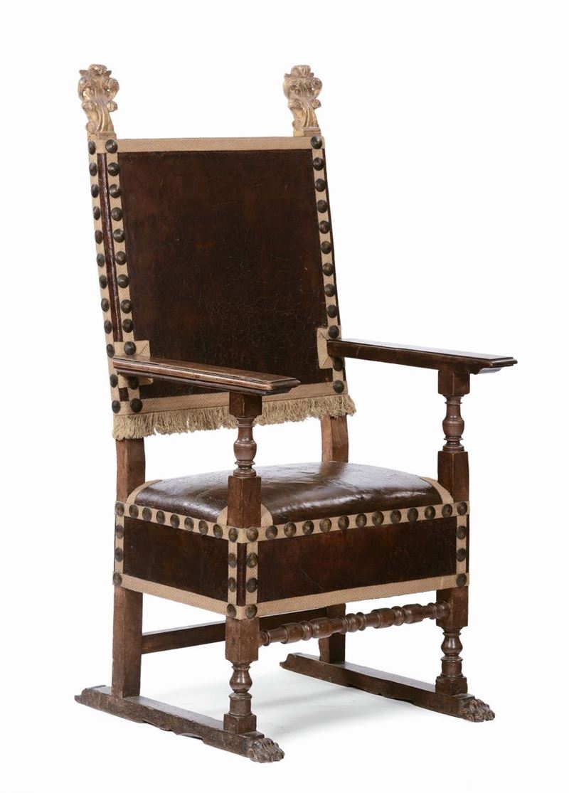 Poltrona in noce, XVI secolo  - Auction Furnishings and Works of Art from Important Private Collections - Cambi Casa d'Aste