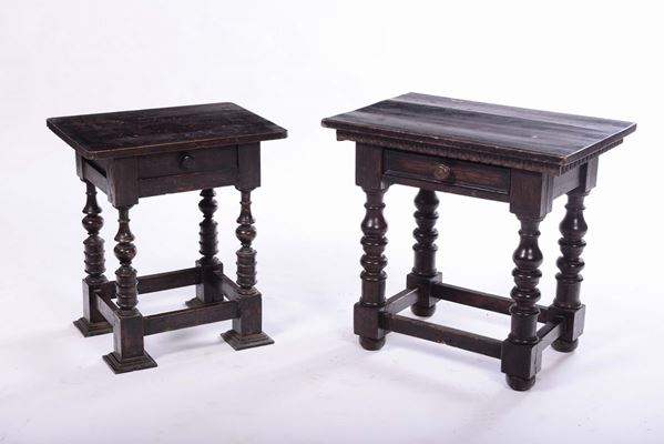 Due tavolini in stile