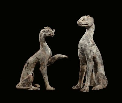 Coppia di Felini in Terracotta, Cina Dinastia Tang, X Secolo