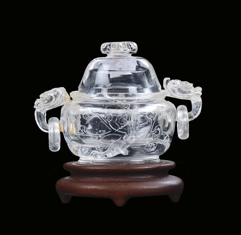 Incensiere in cristallo di rocca incso, Cina, XIX secolo  - Asta Fine Chinese Works of Art - II - Cambi Casa d'Aste