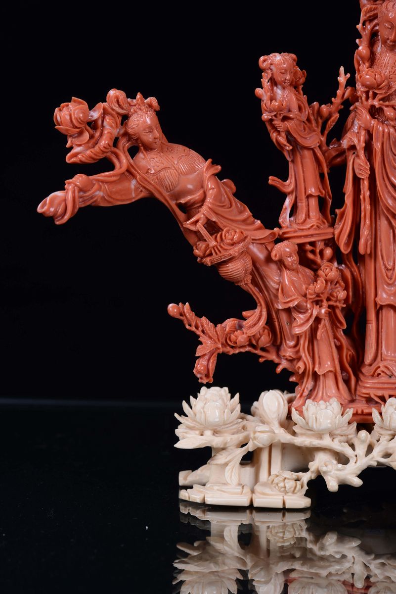 Gruppo in Corallo Rosso con Guanyin e Fanciulli, Cina, Dinastia Qing, Fine XIX Secolo