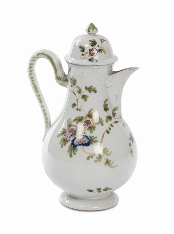 Caffettiera in maiolica con decoro a tacchiolo, Faenza XVIII secolo