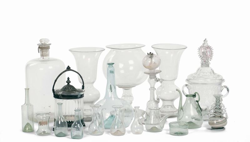 Collezione di vetri antichi  - Asta Arredi e Oggetti d'Arte da Importanti Collezioni Private - Cambi Casa d'Aste
