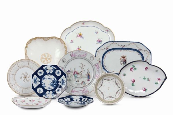 Lotto di dieci tra piatti e vassoietti in porcellana, XVIII-XIX secolo
