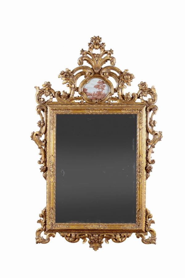 Specchiera in legno intagliato e dorato a mecca, Venezia XVIII secolo
