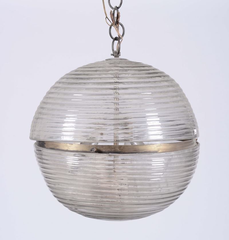 Due lampadari in vetro di forma sferica  - Asta Arredi e Oggetti d'Arte da Importanti Collezioni Private - Cambi Casa d'Aste