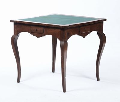 Tavolino da Gioco con Gambe Arcuate e Piano Sagomato in Panno Verde