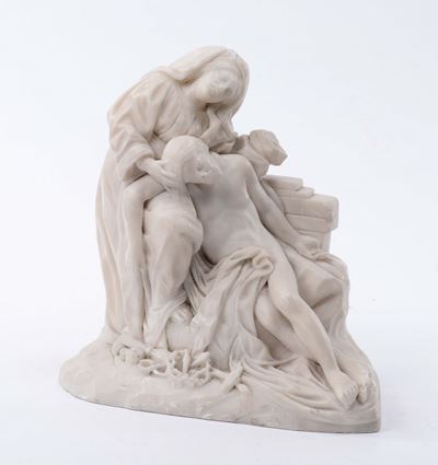 Scultura di Marmo Bianco Statuario Raffigurante Pietà, XIX Secolo