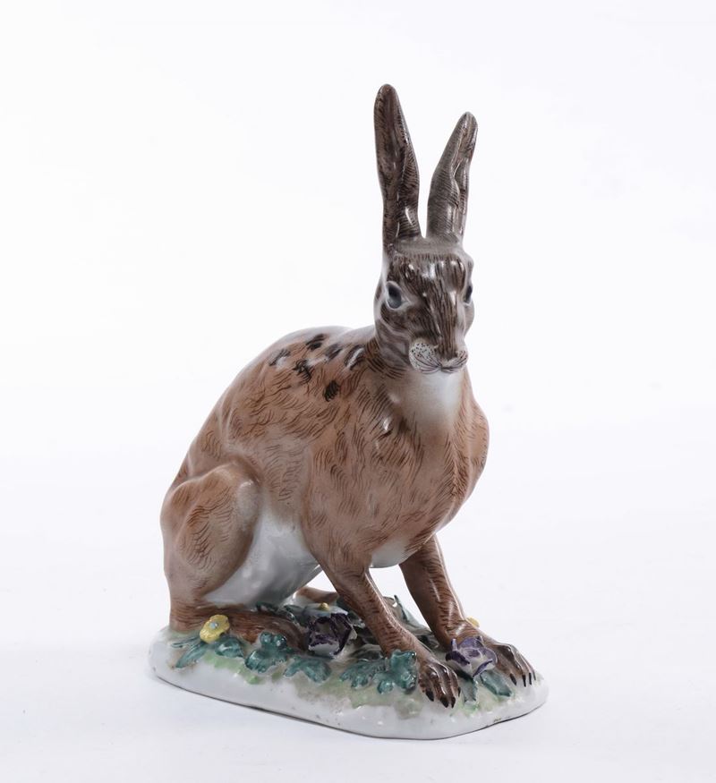 Coniglio in porcellana policroma, XVIII secolo  - Asta Arredi e Oggetti d'Arte da Importanti Collezioni Private - Cambi Casa d'Aste