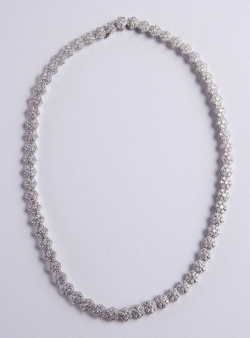 A diamond necklace  - Auction Silver, Watches, Antique and Contemporary Jewelry - Cambi Casa d'Aste