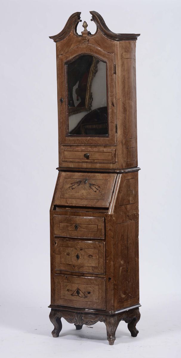 Piccolo trumeau lastronato in stile  - Asta Arredi e Oggetti d'Arte da Importanti Collezioni Private - Cambi Casa d'Aste