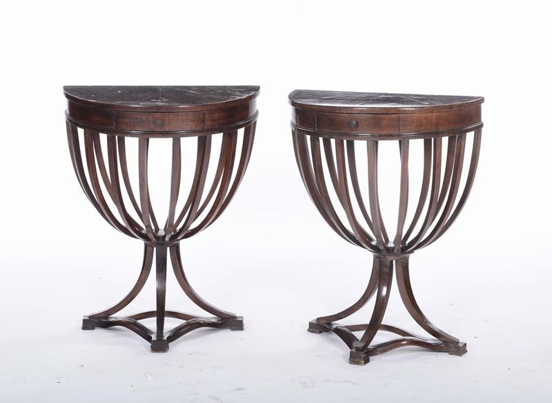 Coppia di tavolini a stecche lastronati, XIX secolo  - Asta Arredi e Oggetti d'Arte da Importanti Collezioni Private - Cambi Casa d'Aste