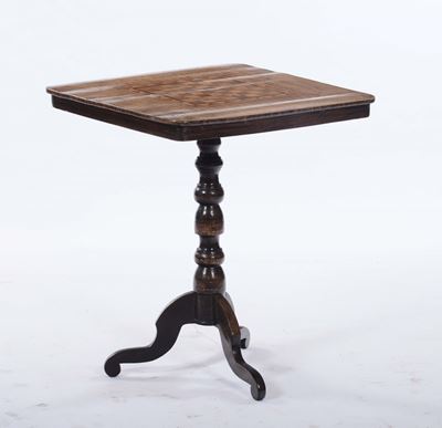 Tavolo Sorrentino in Legno Lastronato ed Intarsiato, XIX Secolo