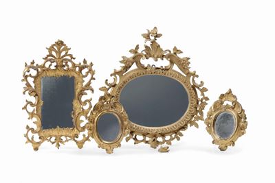 Insieme di Quattro Cornicette in Legno Intagliato e Dorato, XVIII-XIX Secol