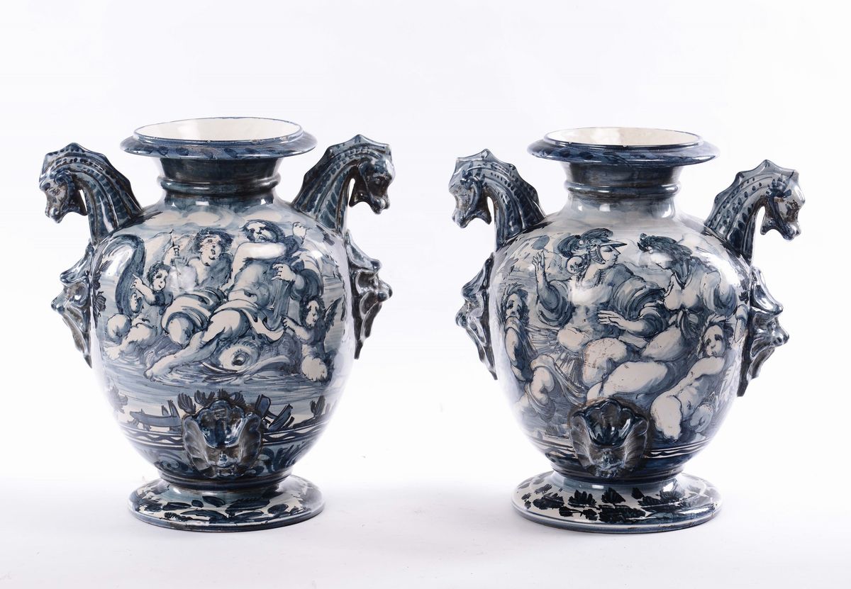 Coppia di Idrie in Maiolica Vecchia Savona