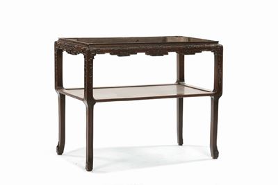 Tavolo in Legno di Homu Intagliato, Cina, Dinastia Qing, XIX Secolo