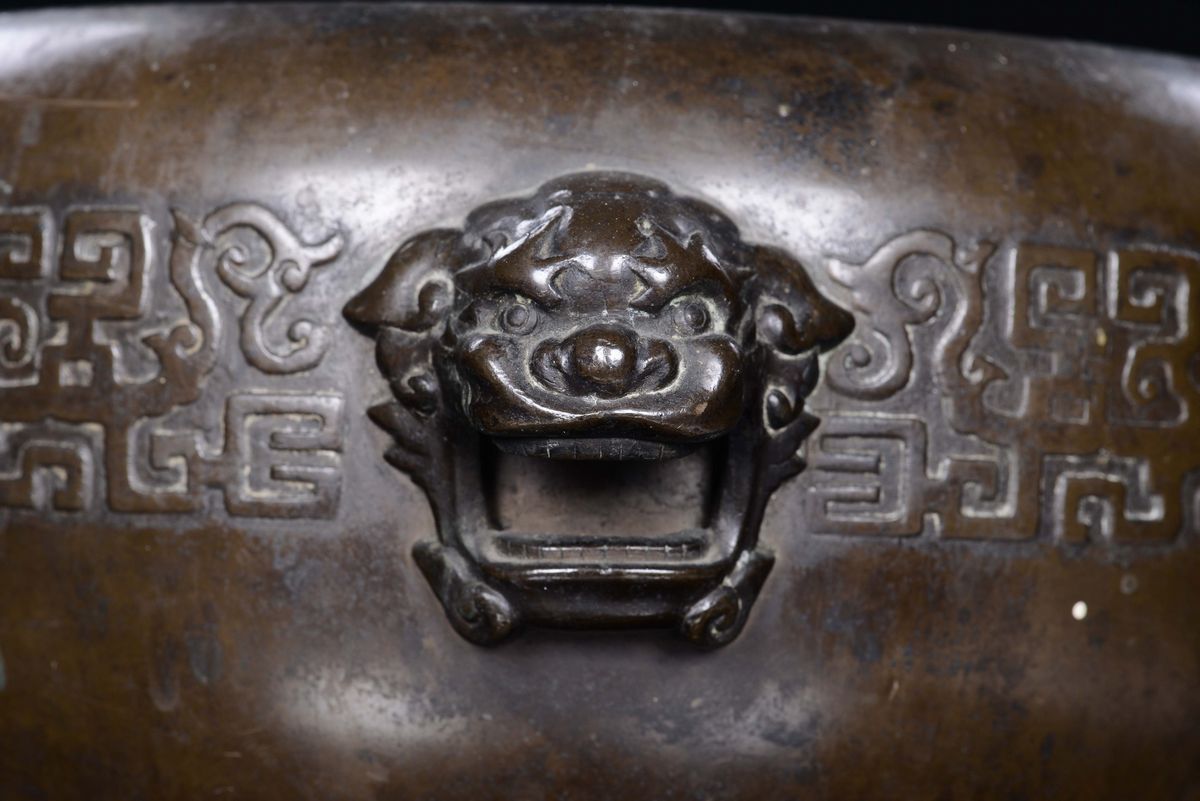 Incensiere in Bronzo Decorato con Fascia Greca, Cina, Dinastia Ming, XVII Secolo