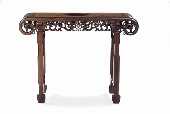 A homu wood console table, China, Qing Dynasty, 19th century