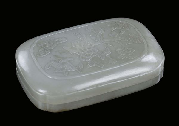 A Celadon jade box carved with rectangular floral motives with lobed angles, China, Qing Dynasty, Qianlong Period  (1736-1795)