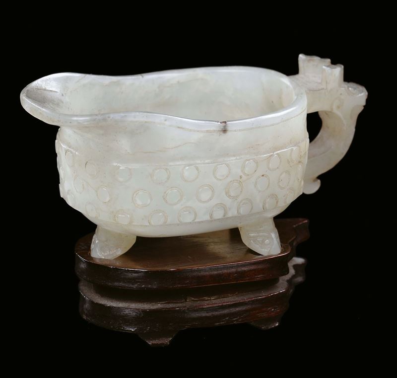 A small white jade jug, China, Qing Dynasty, Qianlong Period (1736-1795)  - Auction Fine Chinese Works of Art - II - Cambi Casa d'Aste