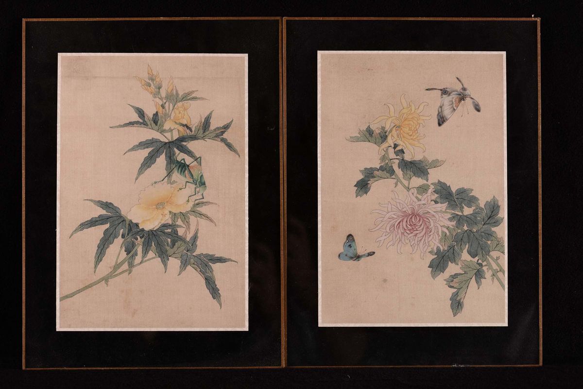 Dieci Stampe Orientali su Seta con Fiori ed Insetti