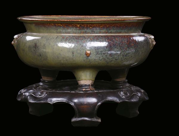 Incensiere in porcellana con decoro flambè, Cina, Dinastia Ming, XVII secolo