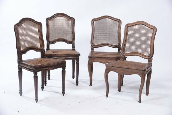 Due coppie di sedie in legno e paglia di Vienna
