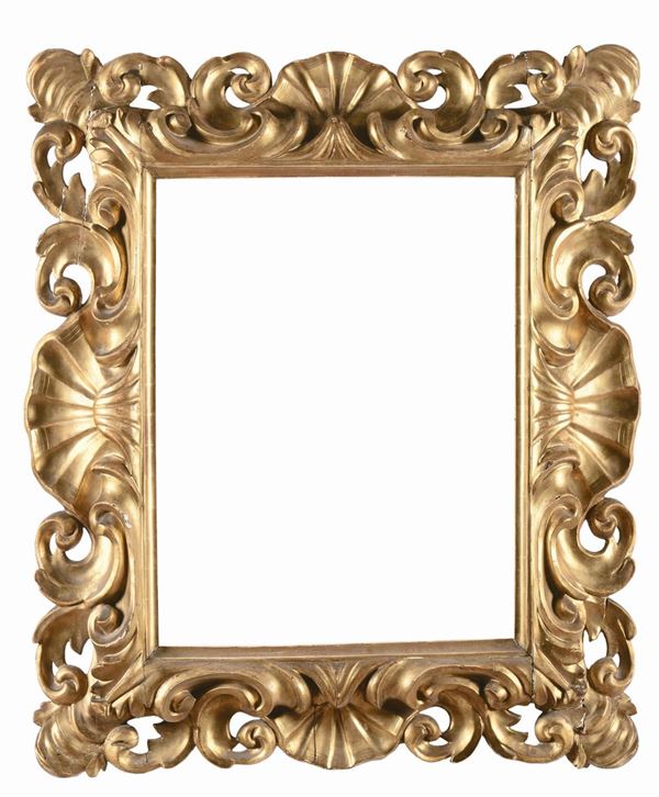 Cornice in legno intagliato e dorato, XVIII secolo