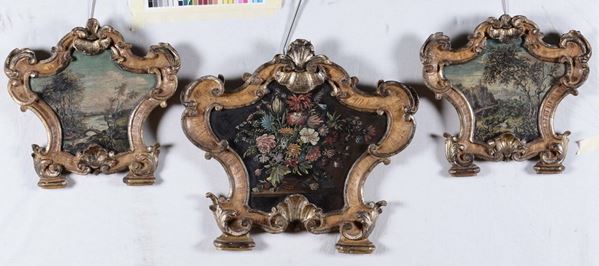 Trittico di cornicette Luigi XV laccate e dorate, XVIII secolo