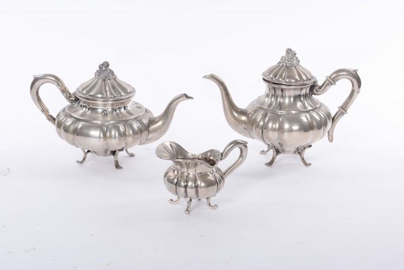 Servizio da tè e caffè in argento  - Asta Arredi e Oggetti d'Arte da Importanti Collezioni Private - Cambi Casa d'Aste
