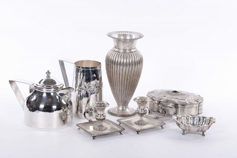 Lotto misto di oggetti in argento  - Asta Arredi e Oggetti d'Arte da Importanti Collezioni Private - Cambi Casa d'Aste