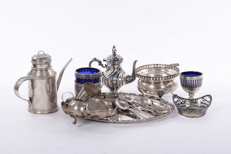 Lotto misto di oggetti in argento  - Asta Arredi e Oggetti d'Arte da Importanti Collezioni Private - Cambi Casa d'Aste