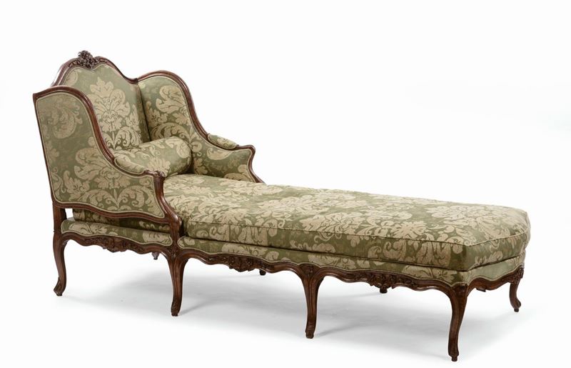 Dormeuse in noce intagliato, XVIII secolo  - Asta Arredi e Oggetti d'Arte da Importanti Collezioni Private - Cambi Casa d'Aste