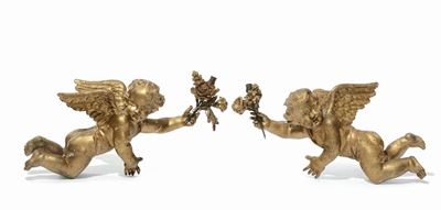 Coppia di Putti in Legno Intagliato e Dorato, XVIII Secolo