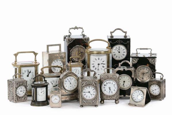 Collezione di diciassette sveglie da tavolo, XIX-XX secolo