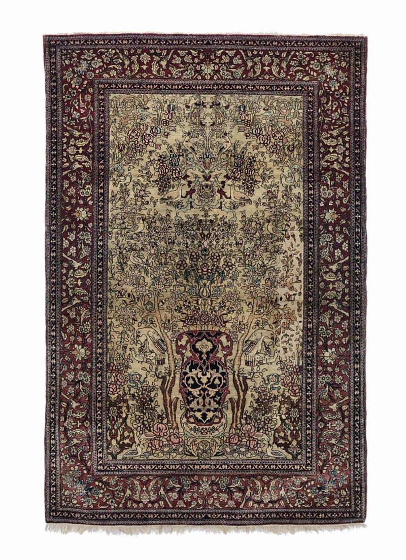 Tappeto persiano Isfahan, inizio XX secolo  - Auction Ancient Carpets - Cambi Casa d'Aste