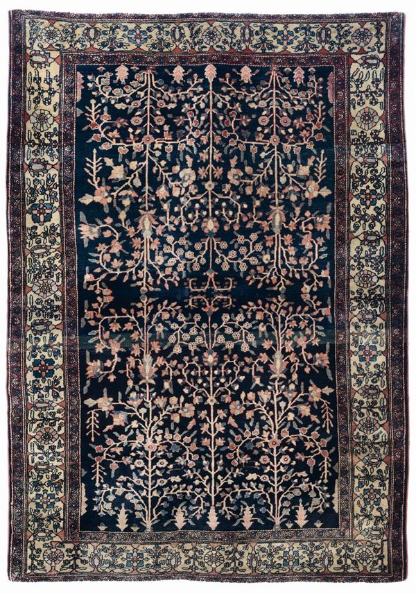 A Sarouk rug, Persia 1900 circa,