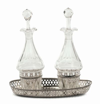 Oliera in Argento Sbalzato e Traforato, Torino Fine XVIII-inizio XIX Secolo