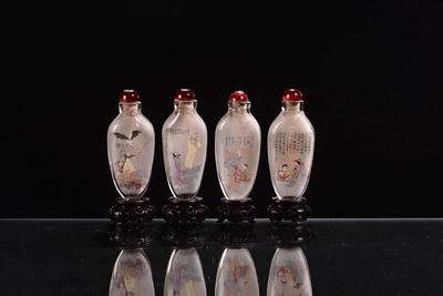Serie di Quattro Snuff Bottle