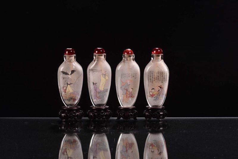 Serie di quattro snuff bottle  - Asta Chinese Works of Art - Cambi Casa d'Aste