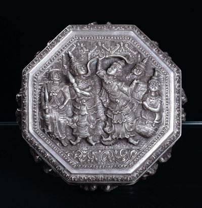 Scatola con Coperchio Ottagonale, Birmania Metà XIX Secolo