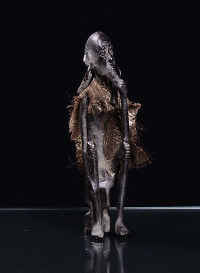 Figura di Sciamano in Ferro, Ghana XIX Secolo