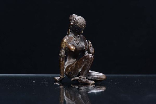 Elegante figurina femminile di Shakti, Tibet XIX secolo